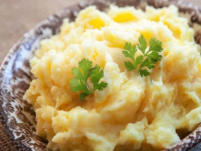 Вкусные рецепты блюд из картофельного пюре на сковороде