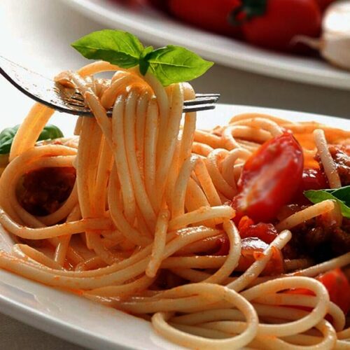 Спагетти с мидиями в сливочном соусе
